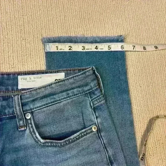 rag & bone Women's 27 Dre Low Rise Boyfriend Jeans in Mick w Holes Distressed - Picture 8 of 10